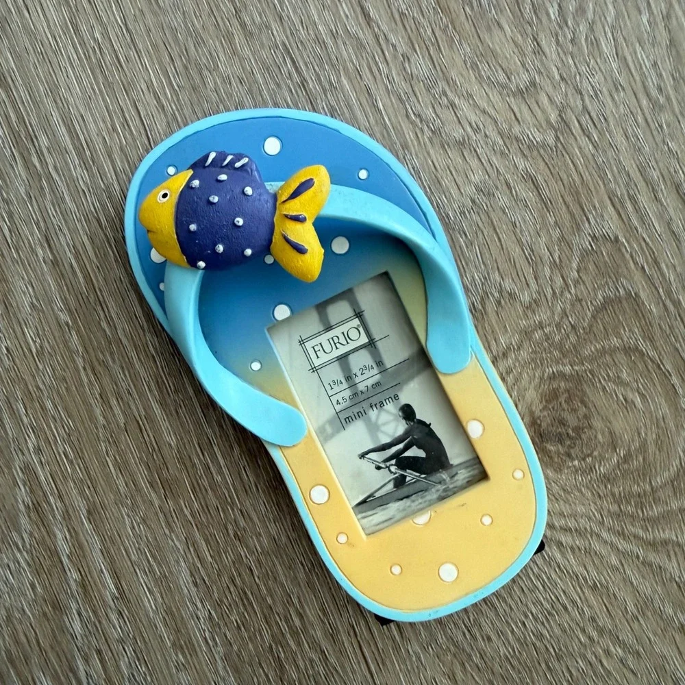 Furio Flip Flop Mini Picture Frame Blue Yellow Polka Dot 3D Fish Beach Decor 5in